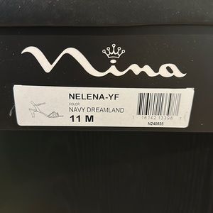 Nina shoes navy size 11